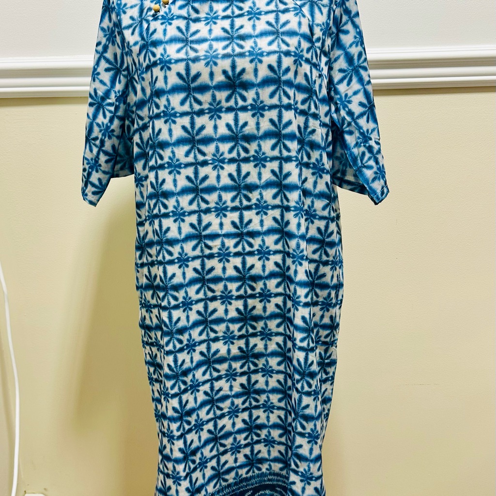 Soolinen Nwt Kaftan Tunic Style Maxi Dress One Size Blue White Bohemian Flowy — image 7 of 7